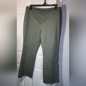 Woolrich womens sz 16 P olive green pants sm front/back pockets cotton stretch